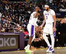 兰博电竞-浓眉哥巅峰对决，Scout与50激战加拿大队分钟，突破纪录胜负难料！的简单介绍