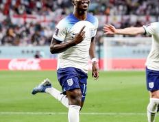 兰博竞技-西亚卡姆新星绝杀表现惊艳，公牛未来可期！的简单介绍