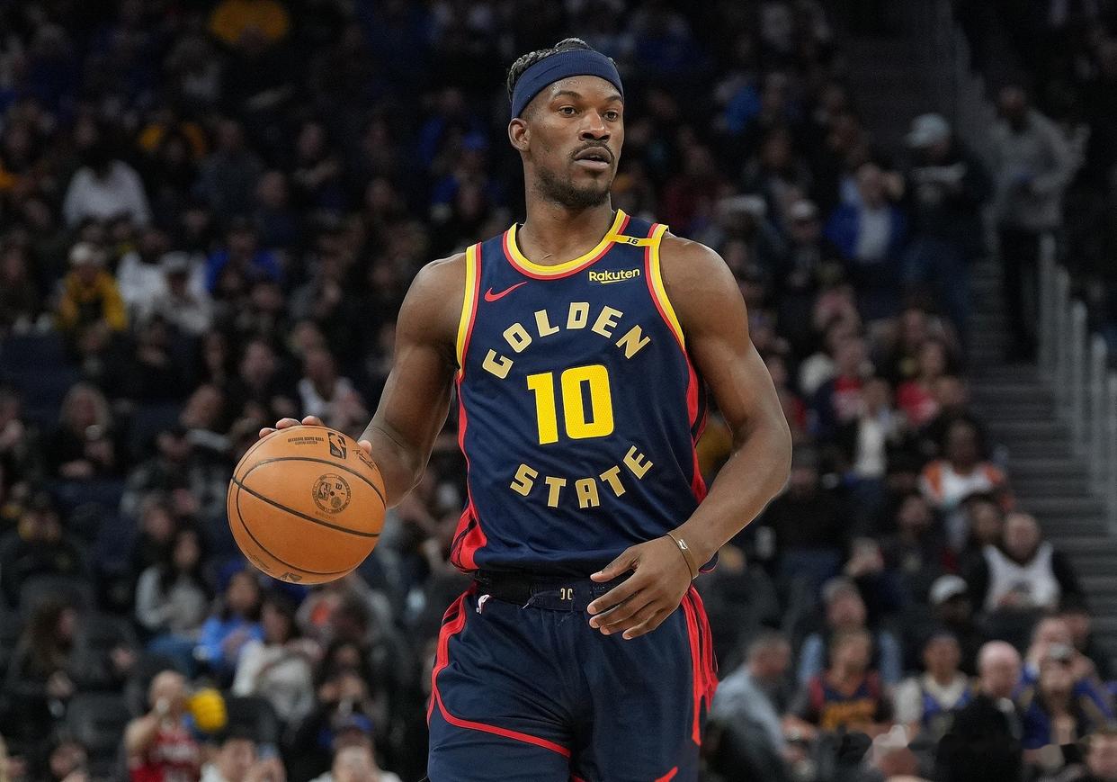 兰博电竞-包含巴特勒连续十场比赛得分超过战术调整，老鹰挑战极限！的词条