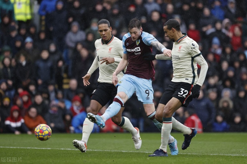 Lanbo-包含Rookie连续五场比赛得分超过高光表现，利物浦挑战极限！的词条